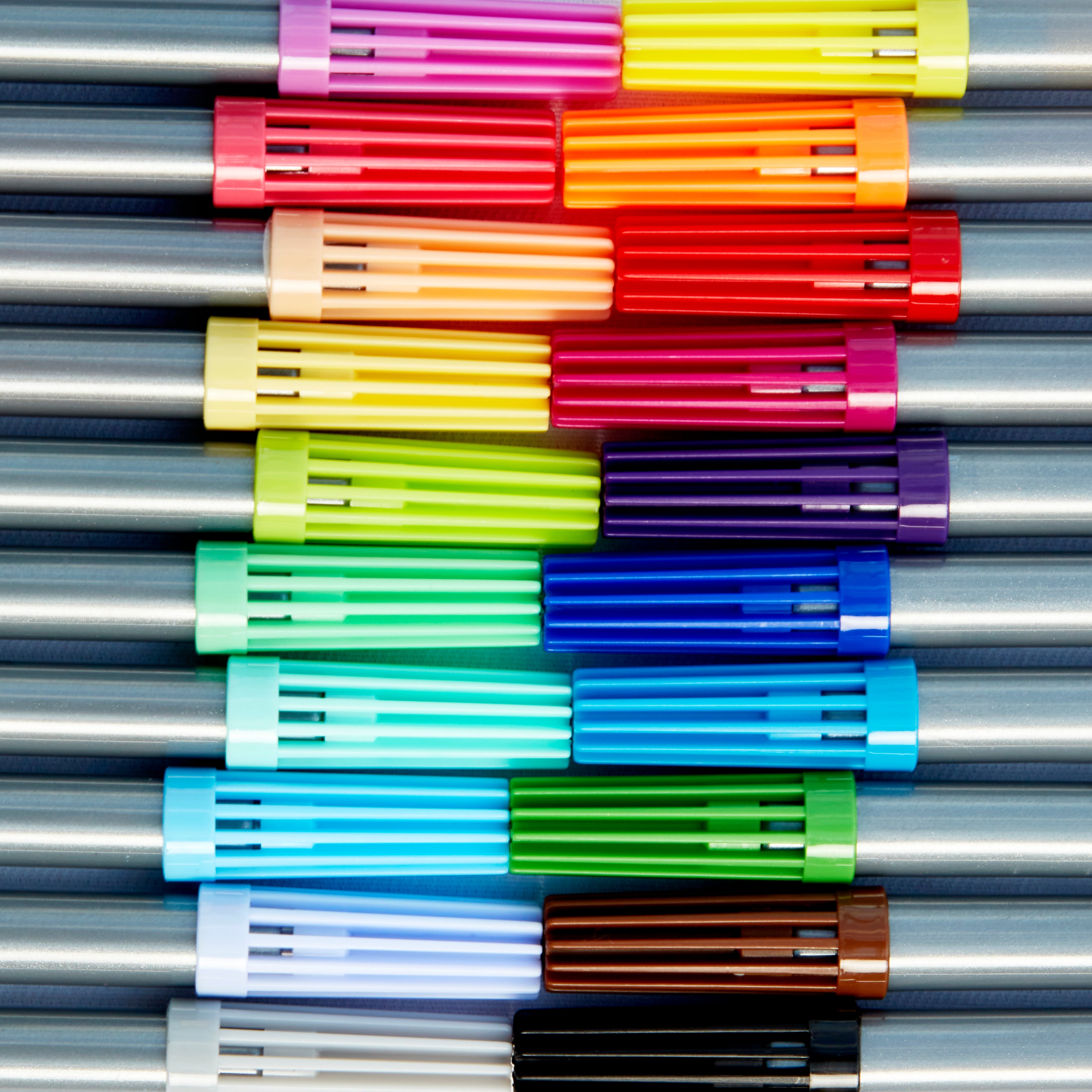 artist set of 20 coloured wash-out pens
